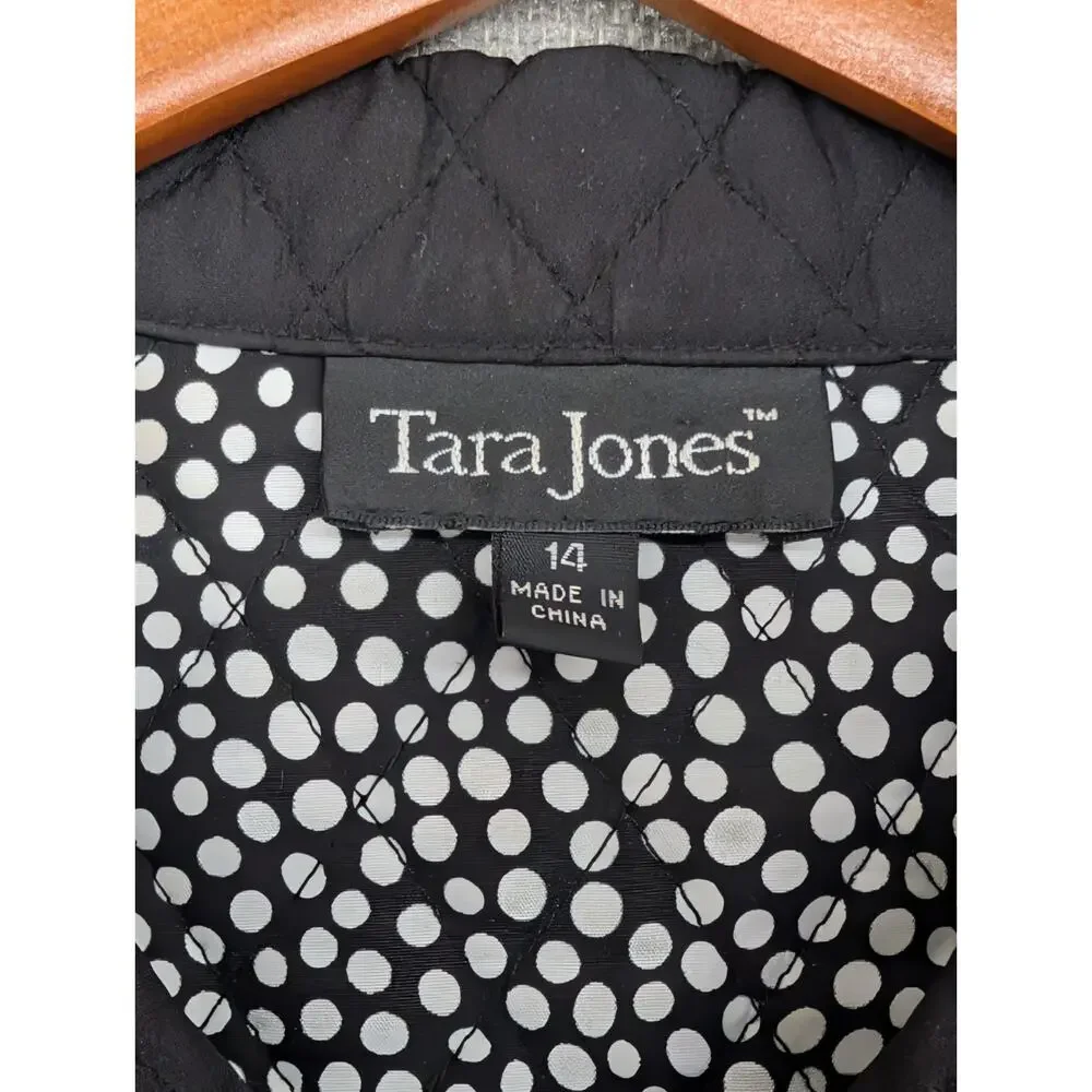 Tara Jones tara jones